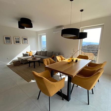 Apartman S Vyhliadkou Bojnice Eksteriør bilde